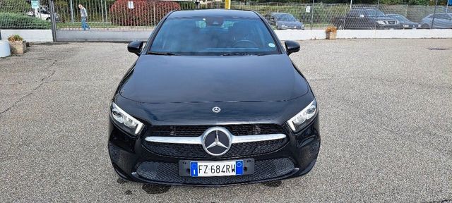 Mercedes-Benz Mercedes-benz A 180 A 180 d Automatic Business E