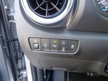 Fahrzeugabbildung Hyundai NEW KONA Elektro Prime Navi  HUD RFK SITZP.