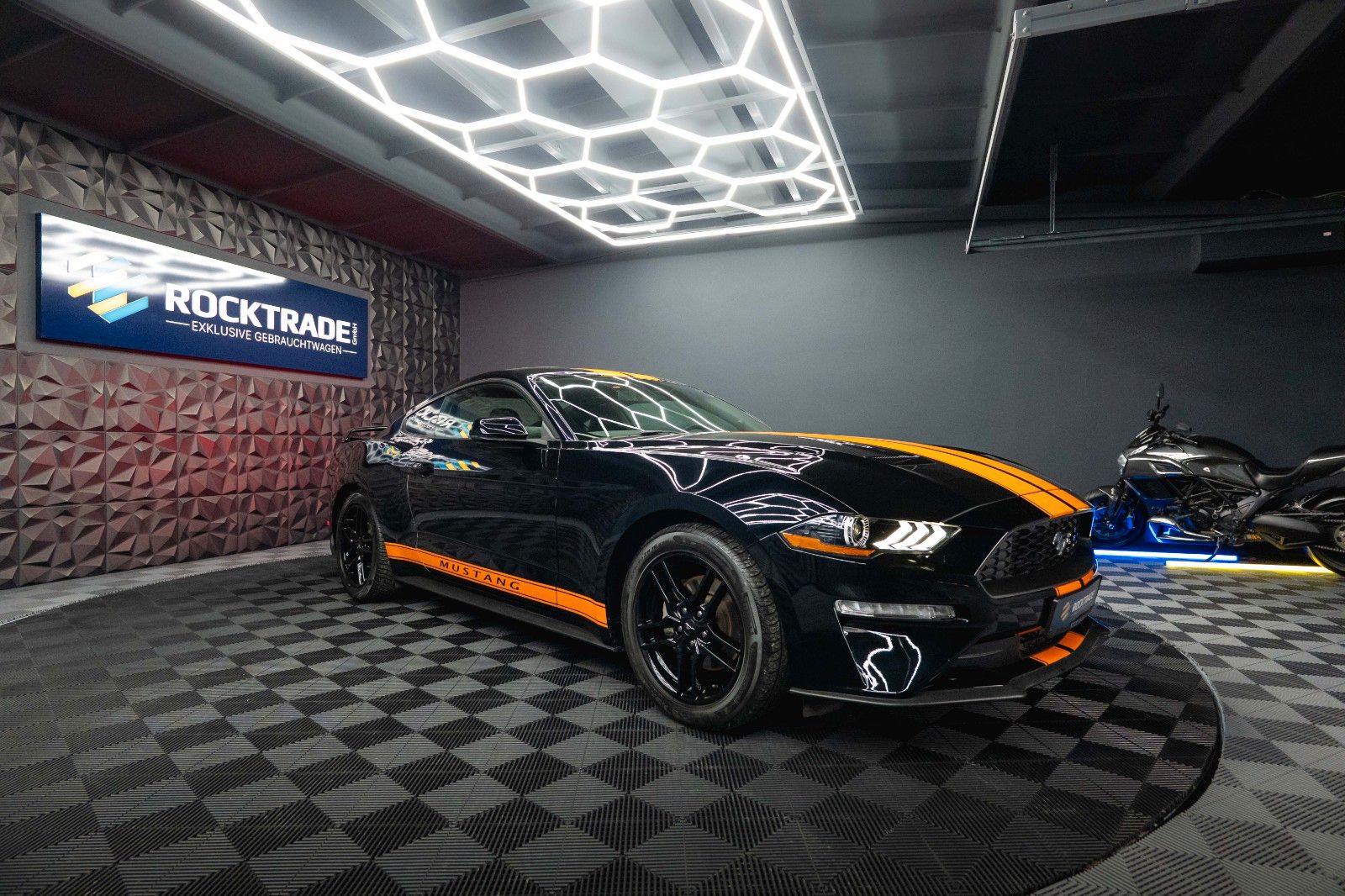 Fahrzeugabbildung Ford Mustang Shelby GT Coupe Performance 6-Gang *LED*