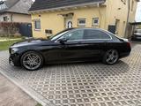 Mercedes-Benz E 220 d Autom. - - Mercedes-Benz E 220 in Hamburg