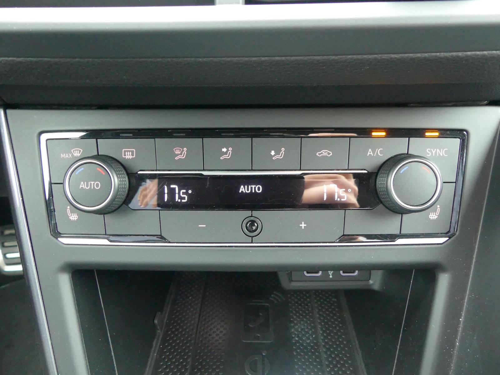 Volkswagen Polo 1.0 DSG R-Line LED VC ACC Allwetter Navi Ka, миниатюра 15