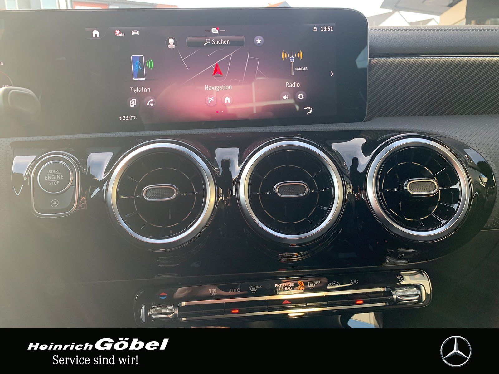 Fahrzeugabbildung Mercedes-Benz CLA 180 Progressive (EURO 6e)