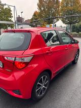Toyota Yaris 1,5-l-VVT-i Hybrid CVT Comfort Comfort - Toyota Yaris Gebrauchtwagen in Bochum