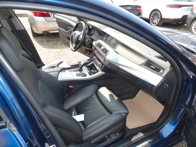 Fahrzeugabbildung BMW 530d xDrive/Pano/SoftC/Leder/Navi/Kamera/2.H/AHK