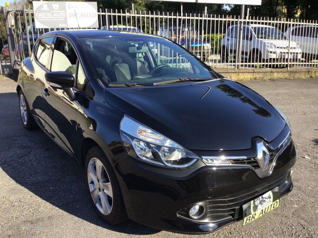 Renault Clio 1.2 75CV 5 porte Zen