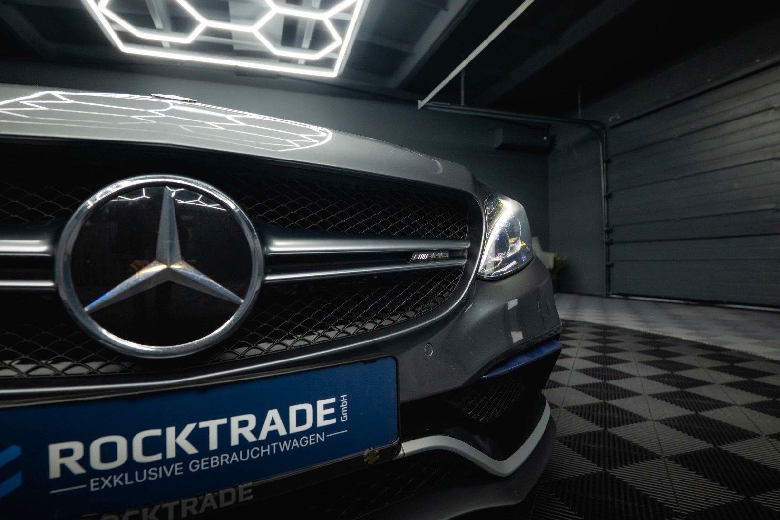 Fahrzeugabbildung Mercedes-Benz C 63 S T AMG Performance Carbon *LED*ACC*Kamera*