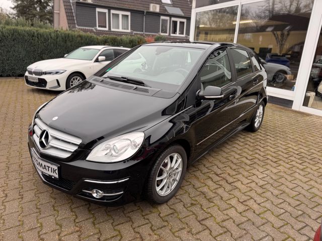 Mercedes-Benz B 180 AHK Einparkhilfe v+h  Allwetter Shz. Klima