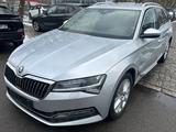 Skoda Superb | 2.0 TDI 200PS | Standhzg | Kamera | LED - Skoda Superb Unfallwagen