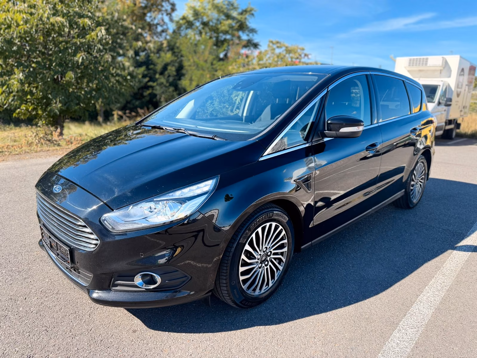 Ford S-Max S-MAX Titanium*Navi*LED*R-Kamera*PDC*TOP*