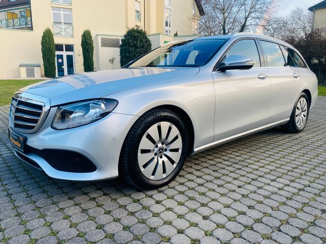 Mercedes-Benz E 220 T-Modell Navi-COMAND Kamera TOP-Zustand