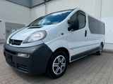 Opel  Vivaro-lang-2.Hand-AHK-Tüv-Inspek neu-top Zusta - Opel Vivaro aus 2005