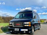 GMC Savana - GMC: Van