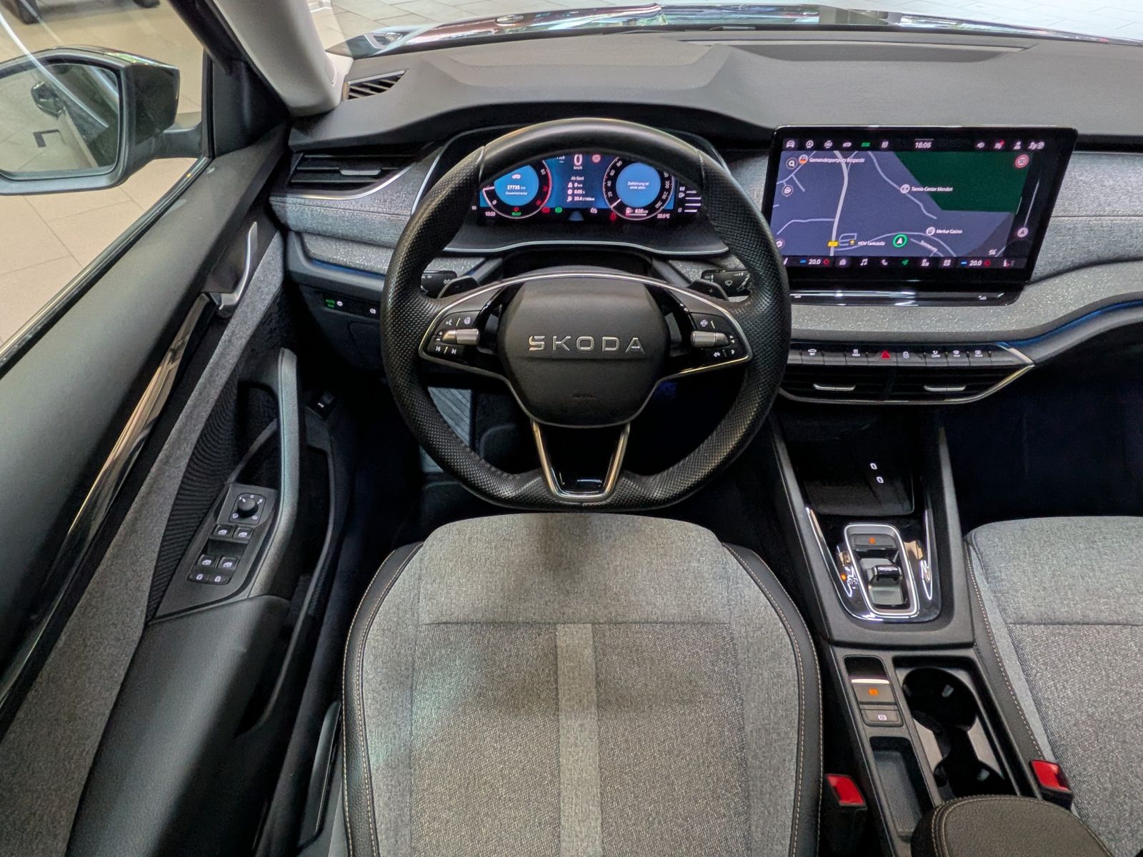 Fahrzeugabbildung SKODA Octavia 1.5TSI mHEV Selection TEMP*LED*CAM*PANO*