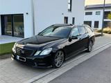 Mercedes-Benz Mercedes W212 E250 Cdi Amg Paket ab Werk - Mercedes-Benz E 250 in Augsburg