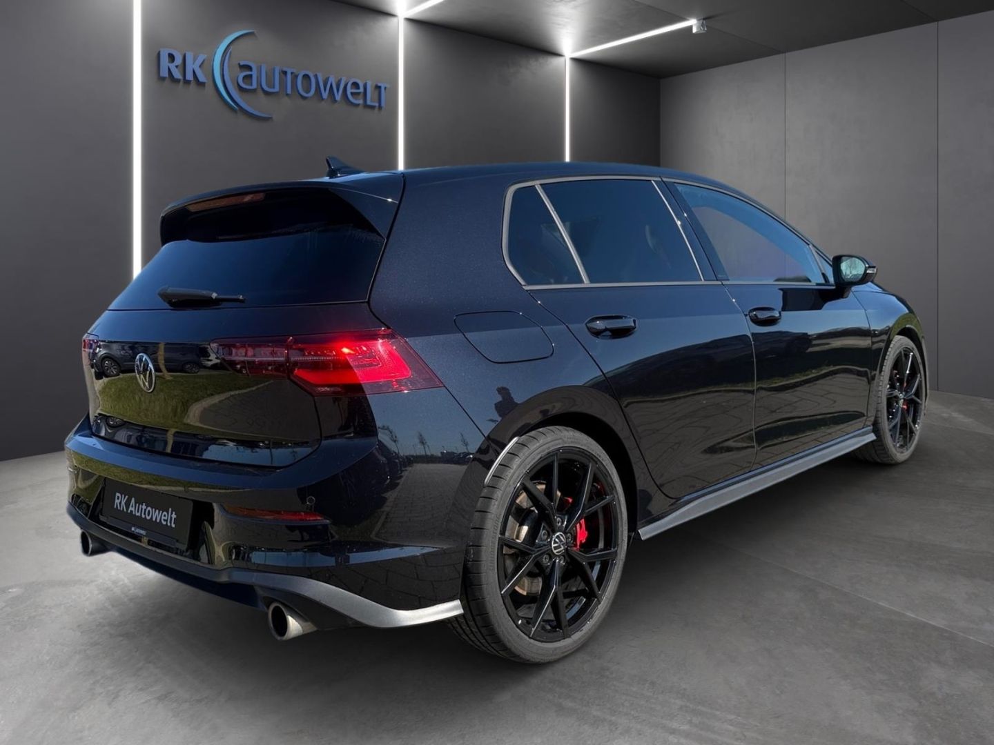 Volkswagen Golf GTI 8 VIII 2.0 TSI StandHZG AHK-klappbar Na foto 4