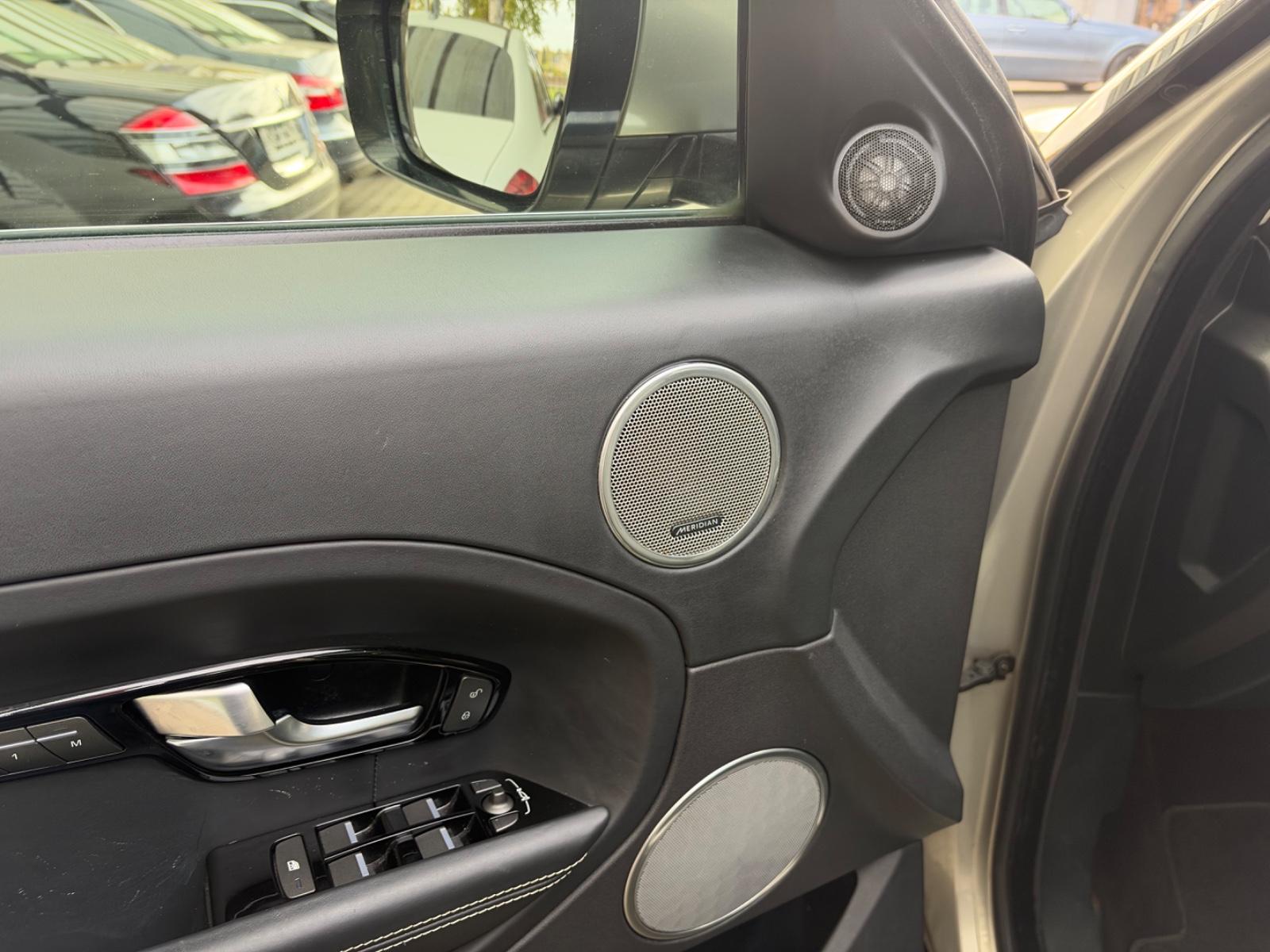 Land Rover Range Rover Evoque Prestige Aut.|LEDER|NAVI|PANO