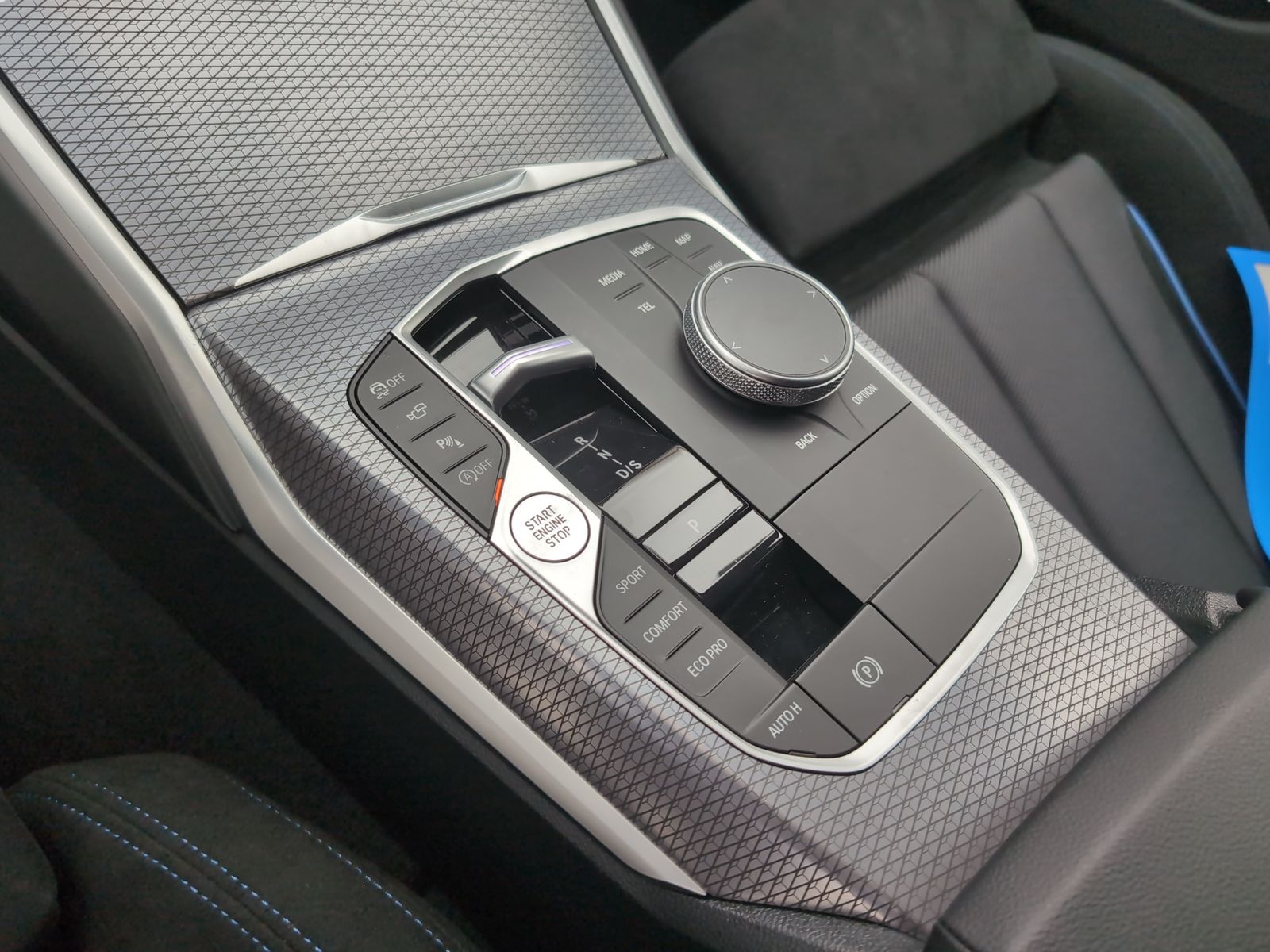 BMW 330 - Bild 14