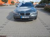 BMW 523i A - - BMW 5 Series aus 2006