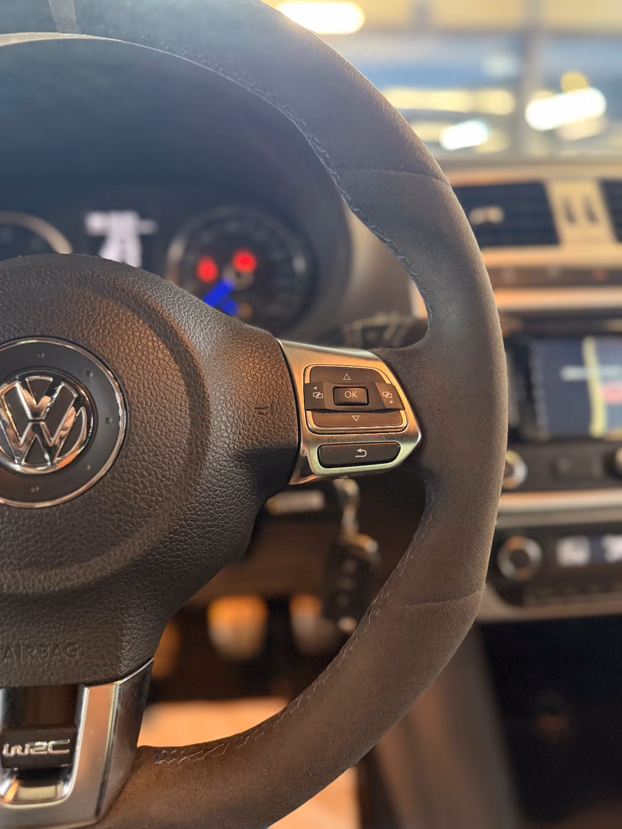 Volkswagen Polo 2.0 TSI R WRC 220ch - 2 ème main - Courroie / Freins / Pneus neufs - Entretien récent