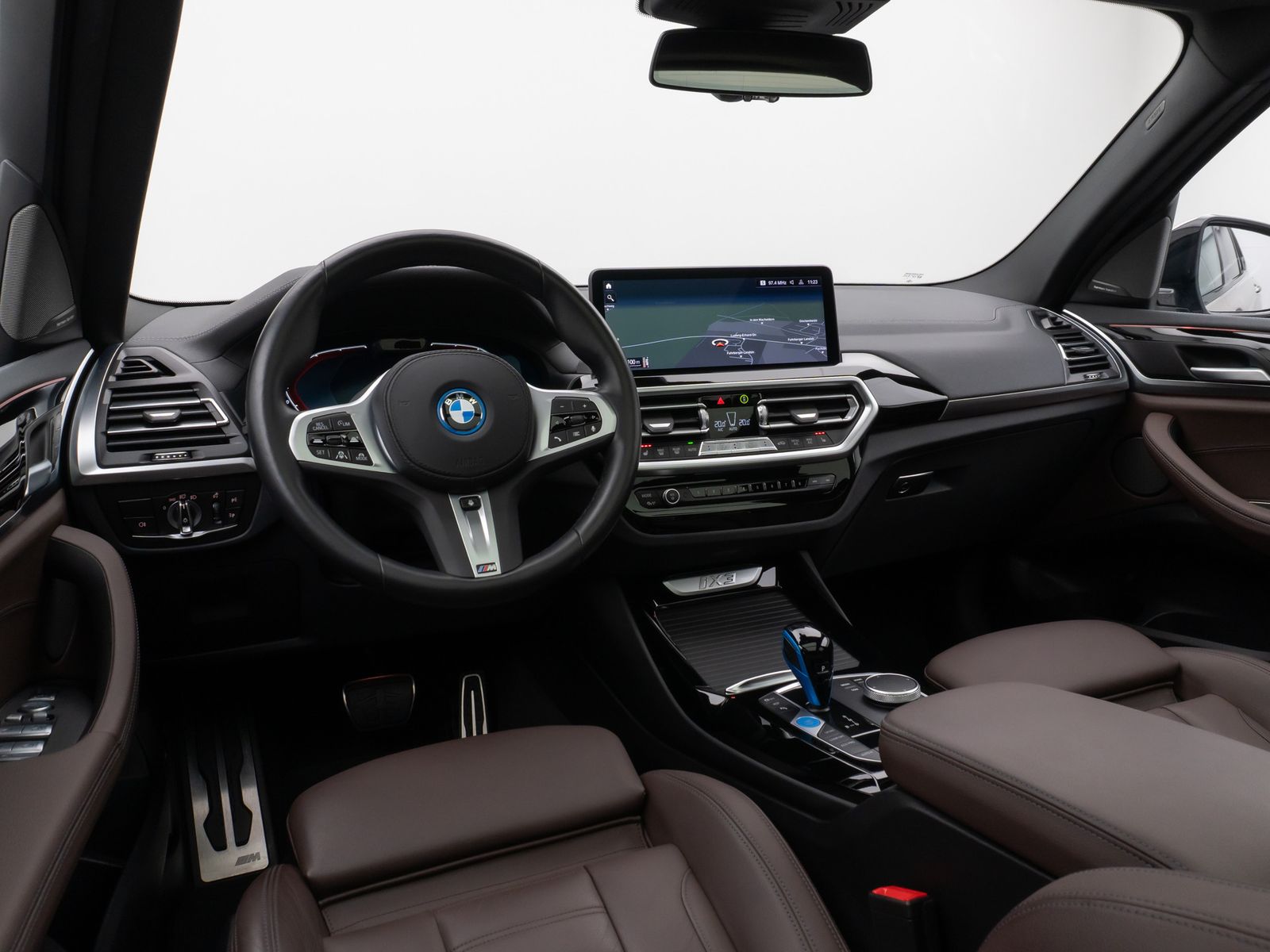 Fahrzeugabbildung BMW iX3 Impressive M Sport Panorama 360°HUD DAB H/K