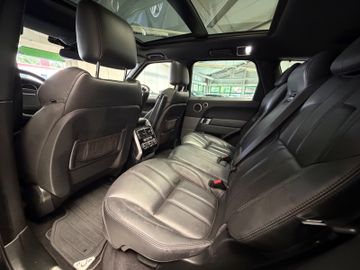 Land-Rover Range Rover Sport - 11