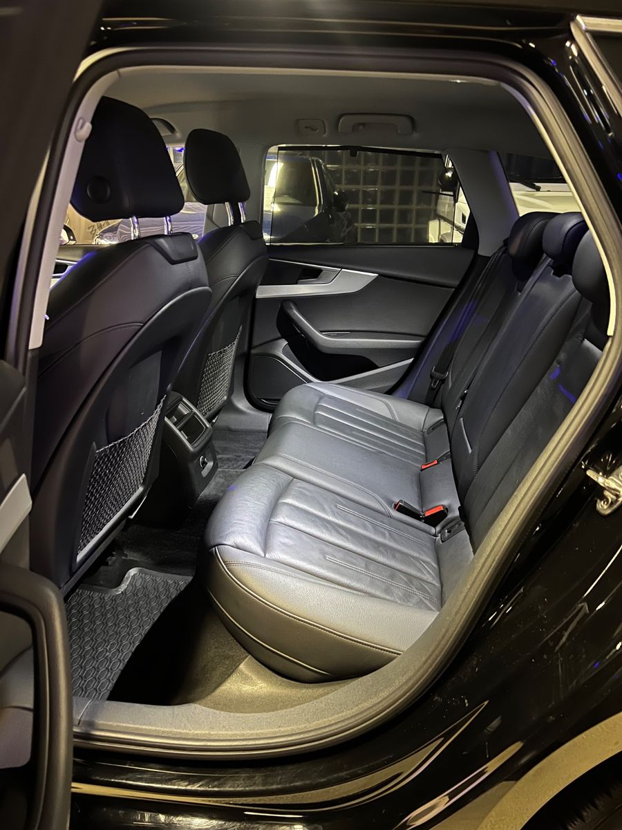 Fahrzeugabbildung Audi A4 2.0 TDI Avant sport *LEDER*AUTOMATIK*LED*