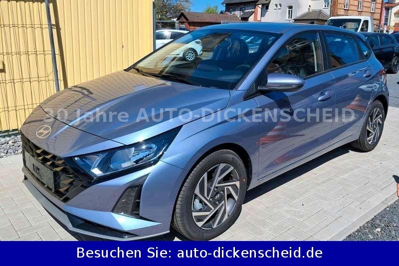 Hyundai i20 1.0T-KLIMA-ALU-SHZ-LHZ-NAVI-PDC+Kam