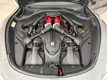 صورة مصغرة 14 لـ 2021 Ferrari ROMA