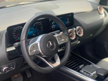 2021 Mercedes-BENZ EQA 照片 10