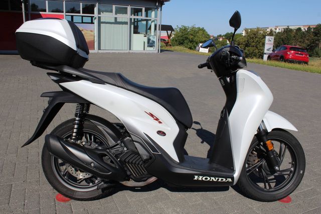 Honda SH150i