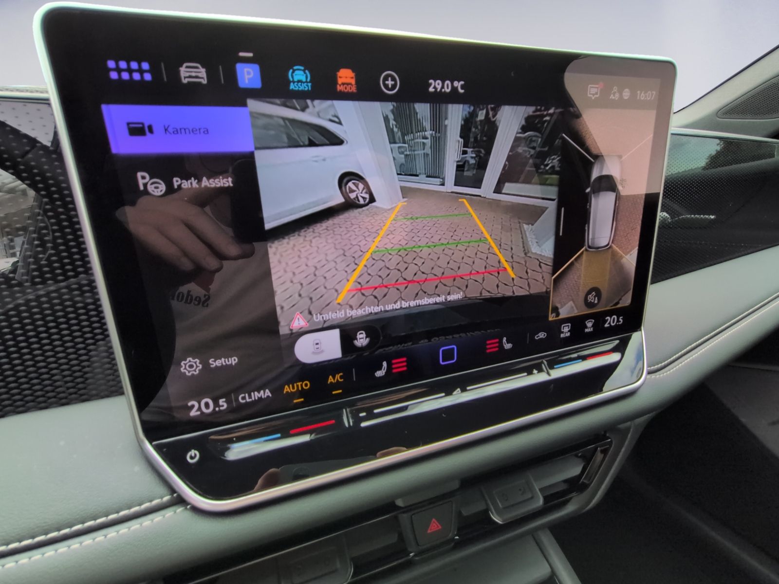 Tiguan 2.0TDI DSG 4M Goal CLIMATRONIC+SHZ+KAMERA