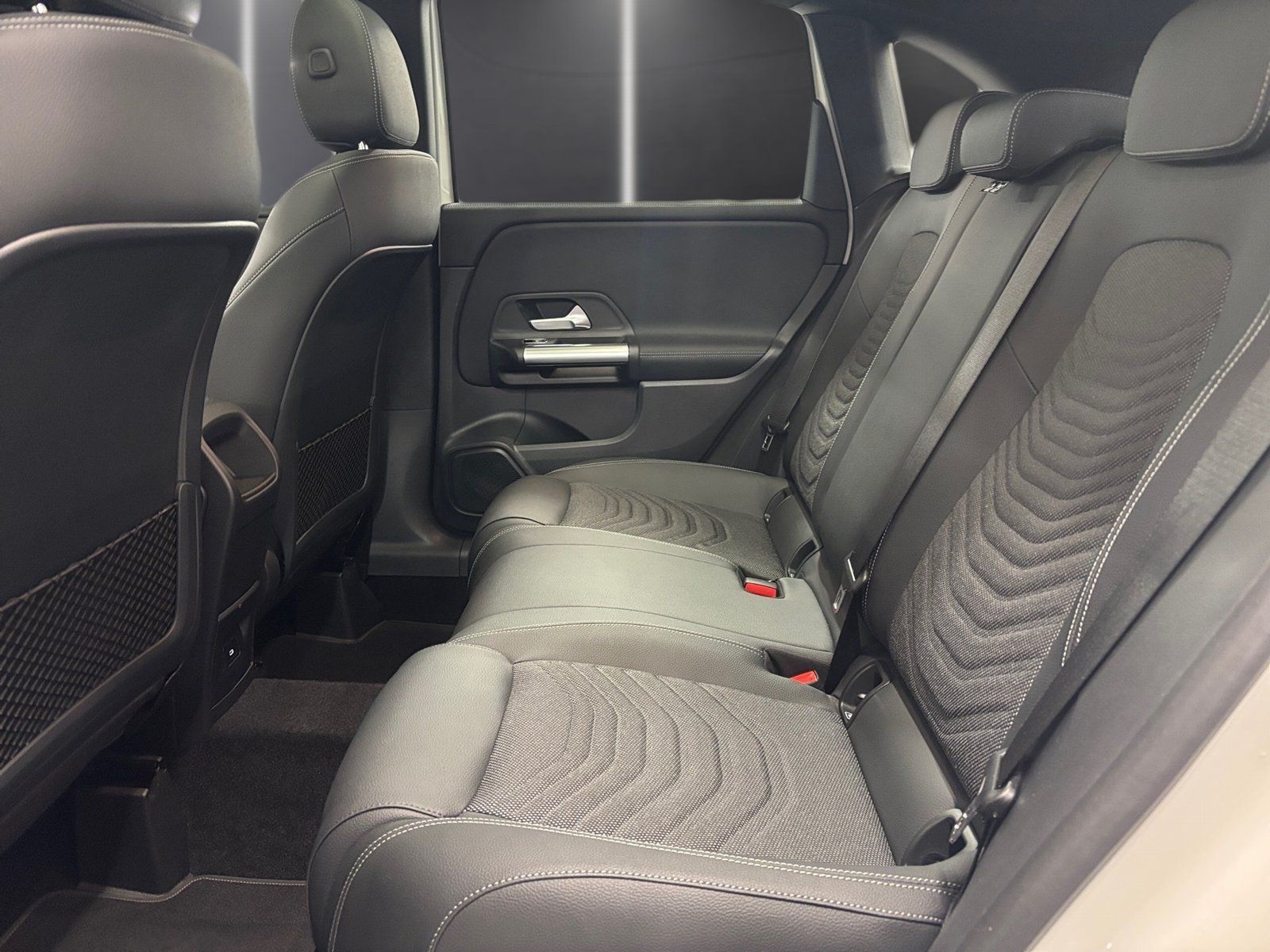 Fahrzeugabbildung Mercedes-Benz B 200 Progressive*STDHZG*Pano*LED*Kamera*Carplay