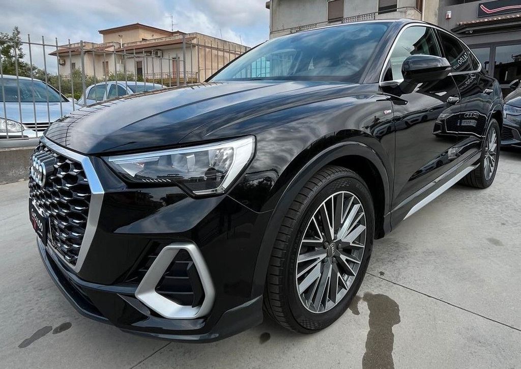 Image of Audi Q3