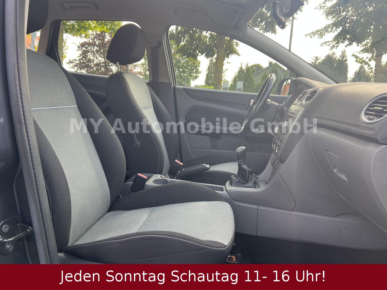 Ford Focus 2011 — photo 20