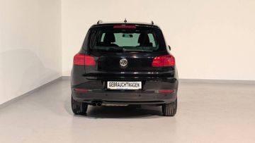 Volkswagen Tiguan - 12
