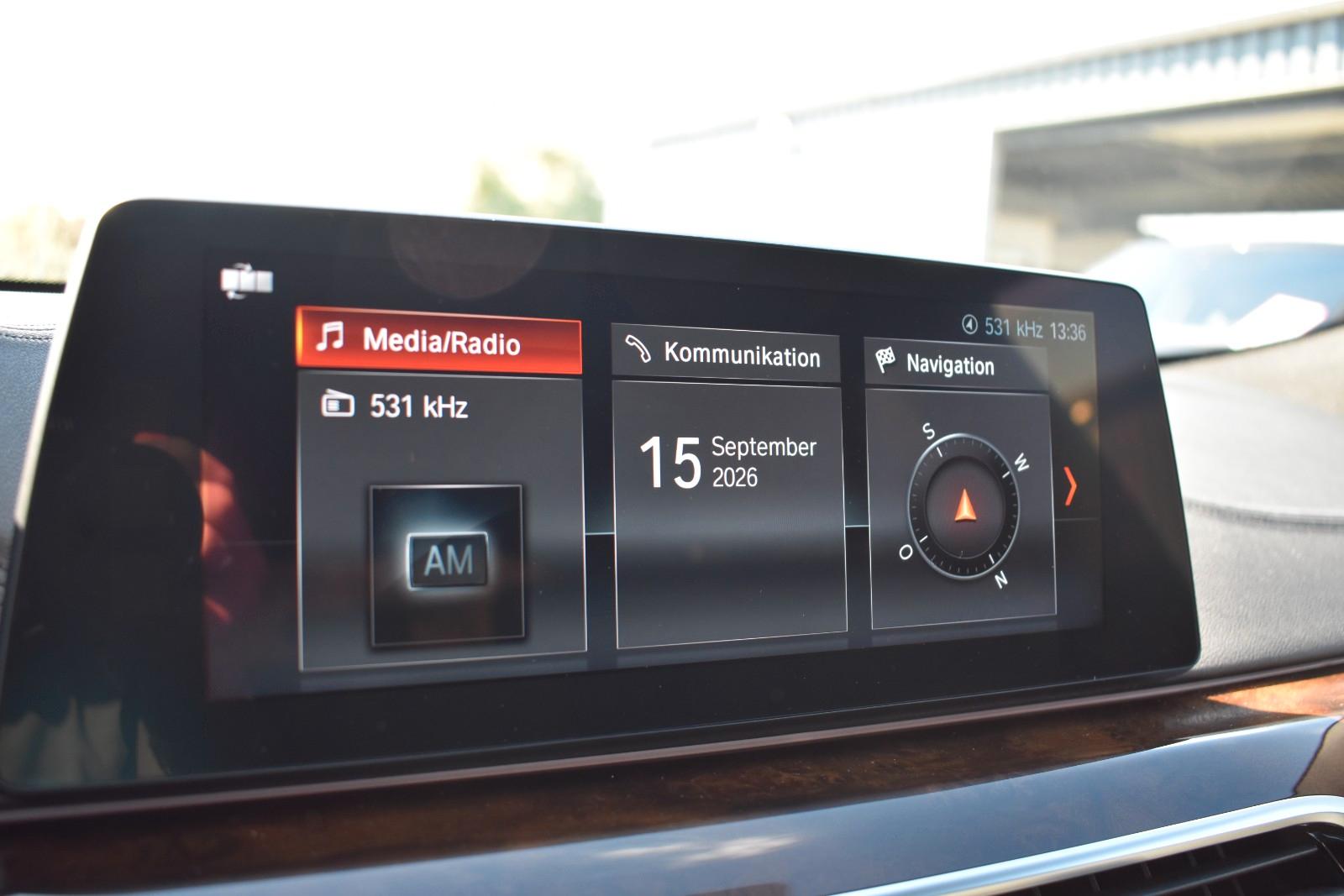 BMW 640i GT xDrive M Sport/INTEGRAL/HUD/H&K/KEYLESS