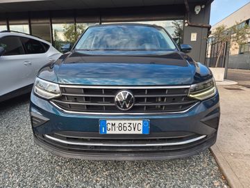 Volkswagen Tiguan - 3
