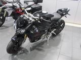 BMW S 1000 R Akrapovic + kurzes Heck! - BMW K1000