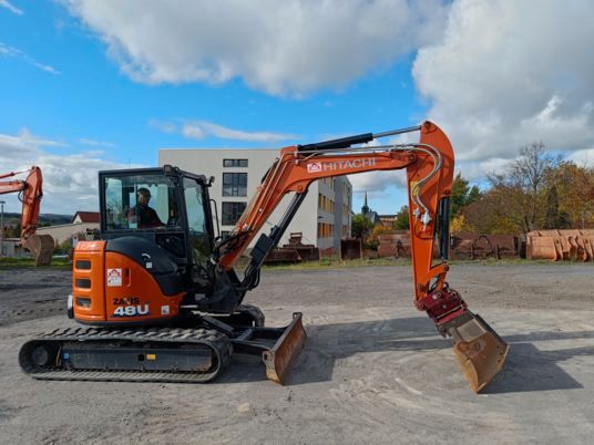 Hitachi ZX48U-6