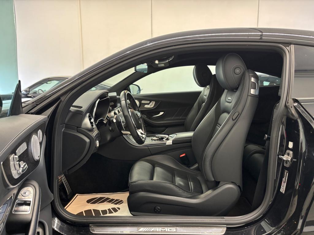 Mercedes-Benz C 63 AMG