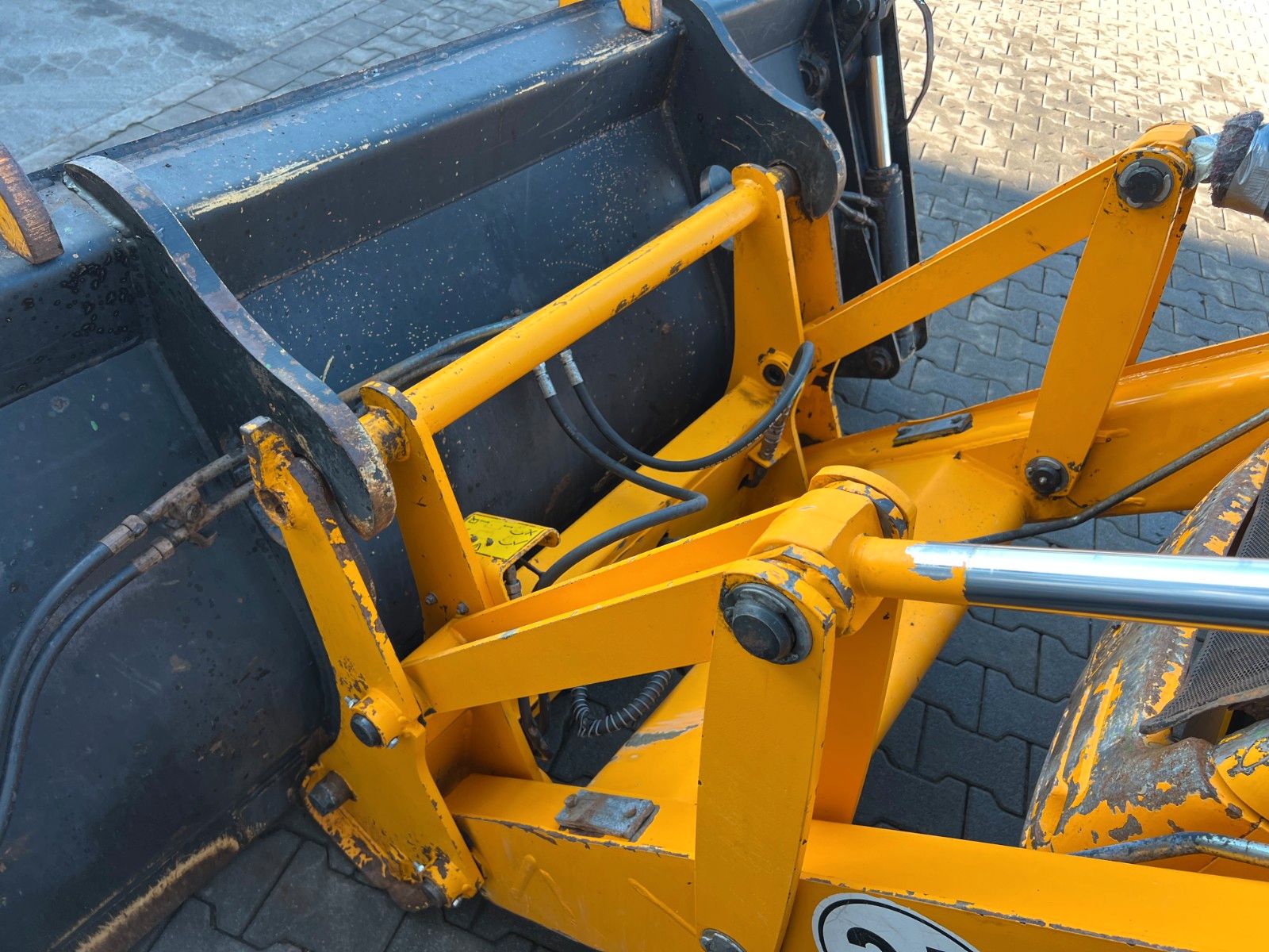 Fahrzeugabbildung JCB 3CX / 9.030h / Löffelpaket / Gabel / Schaufel