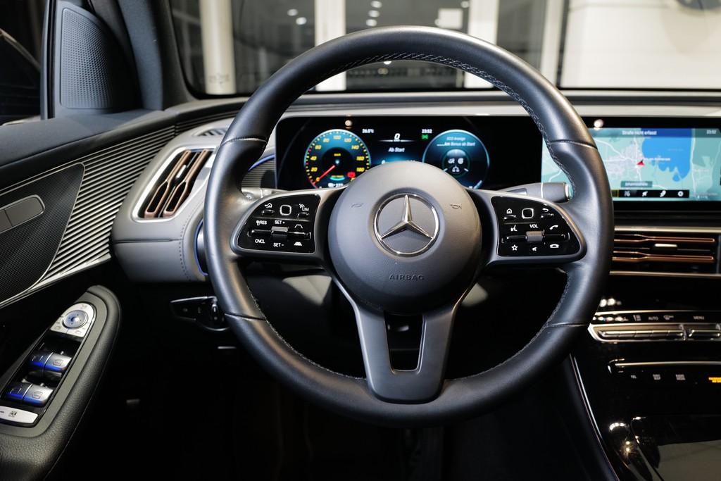 Mercedes-Benz EQC 400 4Matic 4x4 Keyless AHK Multibeam Navi