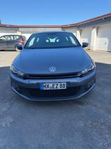 Volkswagen Scirocco 2.0 TSI DSG Standard - Volkswagen Scirocco Standard mit Benzin-Antrieb