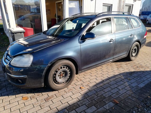 Volkswagen Golf V Variant Sportline.