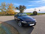 BMW Z4 Roadster 3.0si  - BMW Z4: Blau