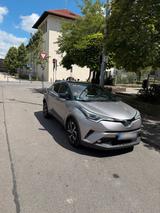 Toyota C-HR - Toyota C-HR: Limousine