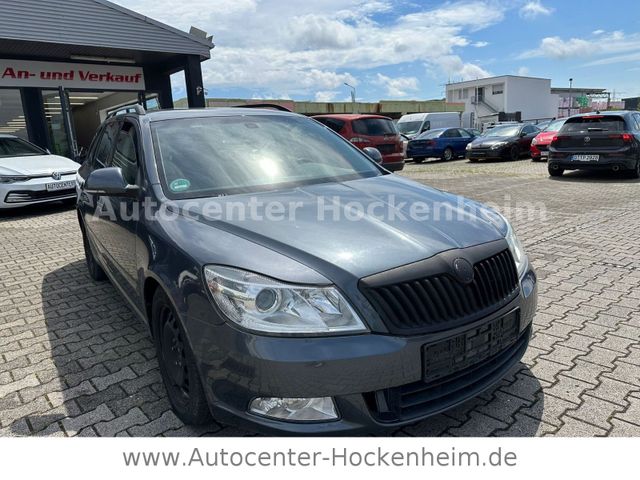 Skoda Octavia Combi Elegance  /DSG/ SHZ/AHK/Tempoamat