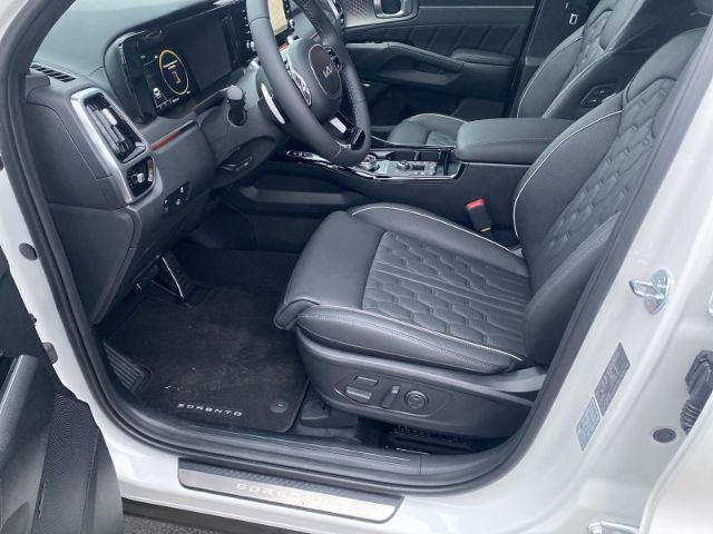 Fahrzeugabbildung Kia Sorento SPIRIT 4WD 2.2 CRDi 5-SITZER *NAVIGATION