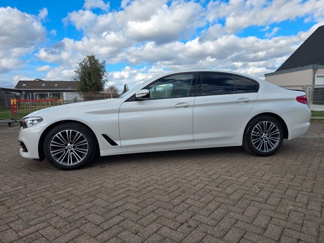 BMW 520i G30 SPORT LINE !!
