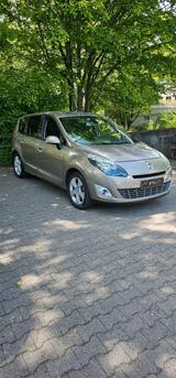 Renault Grand Scenic 2.0 Dci 160 FAP - Renault Grand Scenic in Stuttgart